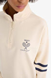 Defacto D7132 Ekru DeFactoFit Oversize Geniş Kalıp Yarım Fermuarlı Baskılı Sporcu Sweatshirt