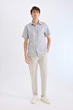 DeFacto Modern Fit Yazlık Polo Yaka Basic Düz Kısa Kollu Gömlek E5077AX25SMBK81