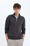DeFacto Relax Fit Dik Yaka Fermuarlı Basic Düz Kalın Sweatshirt E5334AX24WNAR211
