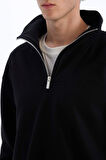 DeFacto Relax Fit Dik Yaka Fermuarlı Basic Düz Kalın Sweatshirt E5332AX24WNBK81