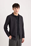 DeFacto Slim Fit Dar Kesim Pamuklu Basic Düz Uzun Kollu Siyah Gömlek A4644AX25SPBK81