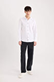 DeFacto Slim Fit Dar Kesim Pamuklu Basic Düz Uzun Kollu Beyaz Gömlek A4644AX25SPWT34