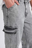 DeFacto %100 Pamuk Relax Fit Rahat Kesim Kargo Cepli Geniş Paça Jean Pantolon D7263AX25SPNM18