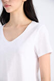 DeFacto Regular Fit V Yaka Basic Düz Kısa Kollu BeyazTişört K1507AZ25SMWT34