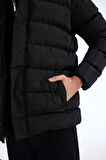 Regular Fit Kapüşonlu Şişme Mont Fermuarlı Çıtçıt Kapamalı Cepli