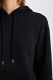 DeFacto Relax Fit Kapüşonlu Kanguru Cepli Kalın Basic Düz Siyah Sweatshirt W8071AZ24WNBK81