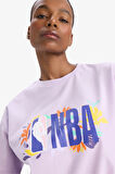 DeFactoFit NBA Wordmark Oversize Geniş Kalıp Bisiklet Yaka Kısa Kollu Tişört A4120AX25SMPR143