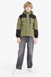 Erkek Çocuk Su Geçirmez Kapüşonlu Fermuarlı Şişme Mont