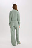 Wide Leg Cep Detaylı Standart Paça Krinkıl Kumaş Pantolon