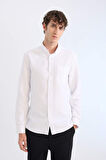 DeFacto Slim Fit Dar Kesim Polo Yaka Dokulu Uzun Kollu Beyaz Gömlek T2066AZ25SPWT34