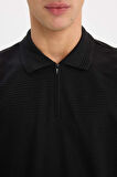 DeFacto Regular Fit Polo Yaka Yarım Fermuarlı Kısa Kollu Siyah Tişört E4233AX25SMBK81