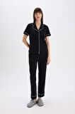 DeFacto Pijama Takımı Kısa Kollu Üst Uzun Esnek Belli Altı-Fall in Love D0917AX25SPBK81