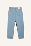 DeFacto %100 Pamuk 90's Slim Fit Dar Kalıp Yüksek Bel Dar Paça Jean Pantolon D6685AX25SPNM39