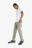 DeFactoFit Slim Fit Dar Kesim Standart Paça Esnek Multifonksiyonel Dokuma Sporcu Pantolon E3333AX25SPKH488