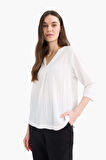 DeFacto Regular Fit Kaçık Yaka Basic Düz Yarım Kollu Bluz F1752AX25SPER105