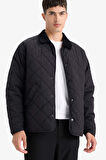 Regular Fit Gömlek Yaka Çıtçıtlı Kapitoneli Mont