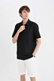DeFacto Regular Fit Polo Yaka Krinkıl Yazlık Kısa Kollu Siyah Gömlek E1223AX25SMBK27