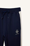 DeFactoFit Standart Fit Sporcu Jogger İnce Eşofman Altı Beli Bağcıklı Cepli Baskılı D7138AX25SPNV241