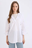 DeFacto Relax Fit Kapüşonlu Basic Düz Poplin Uzun Kollu Beyaz Tesettür Gömlek Tunik E1262AX25SPWT36