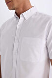DeFacto %100 Pamuk Regular Fit Polo Yaka Oxford Yazlık Kısa Kollu Beyaz Gömlek D7419AX25SMWT34