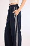 DeFacto 	Coool Wide Leg Eşofman Altı Basic Düz Beli Lastikli Geniş Bol Paça E5374AX25SPNV241