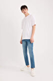 DeFacto Pedro Slim Fit Dar Kalıp Normal Bel Dar Paça Jean Pantolon E5429AX25SPNM28