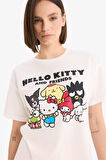 DeFacto Coool Hello Kitty Oversize Geniş Kalıp Sırt Baskılı Kısa Kollu Tişört E6157AX25SMWT32