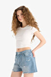 DeFacto Yüksek Bel Yırtık Detaylı Jean Şort E0499AX25SMNM55