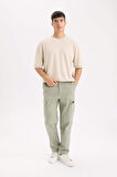 DeFacto Relax Fit Rahat Kesim Yazlık Pantolon Kargo Cepli Düz Paça D5967AX25SPKH442