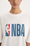 DeFactoFit NBA Wordmark Oversize Geniş Kalıp Bisiklet Yaka Baskılı Kısa Kollu Tişört
