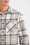 Regular Fit Polo Yaka Kareli Flanel Cep Detaylı Uzun Kollu Gömlek