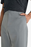 DeFactoFit Slim Fit Dar Kesim Standart Paça Esnek Multifonksiyonel Dokuma Sporcu Pantolon D9247AX25SPGR83