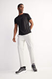 DeFactoFit Slim Fit Dar Kesim Standart Paça Multifonksiyonel Ultrastrech Sporcu Jogger D7238AX25SPGR91