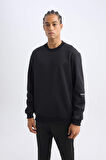 DeFactoFit Standart Fit Bisiklet Yaka Basic Düz Sporcu Sweatshirt E0073AX24WNBK81