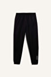DeFactoFit Standart Fit Sporcu Jogger Eşofman Altı Cepli Beli Paçası Lastikli D3742AX24WNBK81