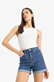 Normal Bel Katlamalı Paça Jean Şort
