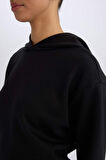 DeFactoFit Standart Fit Kapüşonlu Skuba Dalgıç Kumaş Sporcu Basic Düz Sweatshirt A5626AX25SPBK81