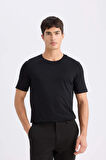 DeFacto Slim Fit Dar Kesim Bisiklet Yaka Modal Karışımlı Pamuklu Basic Düz Siyah Kısa Kollu Tişört M6606AZ24AUBK81