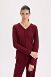 DeFacto Fall in Love Pijama Takımı V Yaka Düğmeli Ribana Uzun Kollu Üst Beli Lastikli Geniş Paça Alt D2273AX24WNBR248