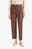 DeFacto 	Carrot Fit Kemerli Klasik Pantolon Yüksek Bel Dar Paça Piliseli Basic Düz Kısa Paça D4282AX25SMBN254