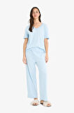 Regular Fit Pijama Takımı Kısa Kollu V Yaka Pijama Üstü Esnek Belli Uzun Pijama Altı-Fall in Love