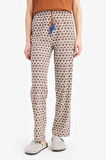 DeFacto Pijama Takımı Kısa Kollu Pijama Üstü Esnek Belli Pijama Altı-Fall in Love E0276AX25SPBN125