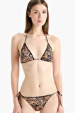 Love Regular Fit Leopar Desenli Üçgen Bikini Üstü-Fall in Lo