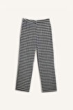 DeFacto Pijama Takımı Kareli Uzun Kollu Üst Esnek Belli Uzun Altı-Fall in Love E3464AX25SPBK81