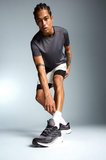 DeFacto Slim Fit Dar Kesim Sporcu Taytlı Şort E2759AX25SMBG810
