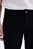 DeFacto Pedro Slim Fit Dar Kalıp Normal Bel Dar Paça Jean Pantolon E5367AX25SPNM40