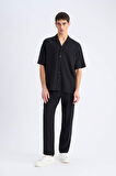 DeFacto Relax Fit Polo Yaka Pamuklu Yazlık Kısa Kollu Siyah Gömlek D8875AX25SMBK81