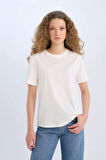 DeFacto Regular Fit Bisiklet Yaka Basic Düz Kısa Kollu Beyaz Tişört D9592AX25SMWT34