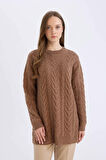 DeFacto Regular Fit Bisiklet Yaka Saç Örgü Desenli Triko Kazak Tunik B4284AX24WNBN572