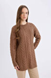 DeFacto Regular Fit Bisiklet Yaka Saç Örgü Desenli Triko Kazak Tunik B4284AX24WNBN572
